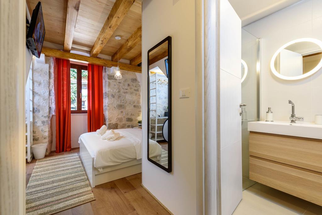 Apartments & Rooms Tiramola - Old Town Trogir Zewnętrze zdjęcie