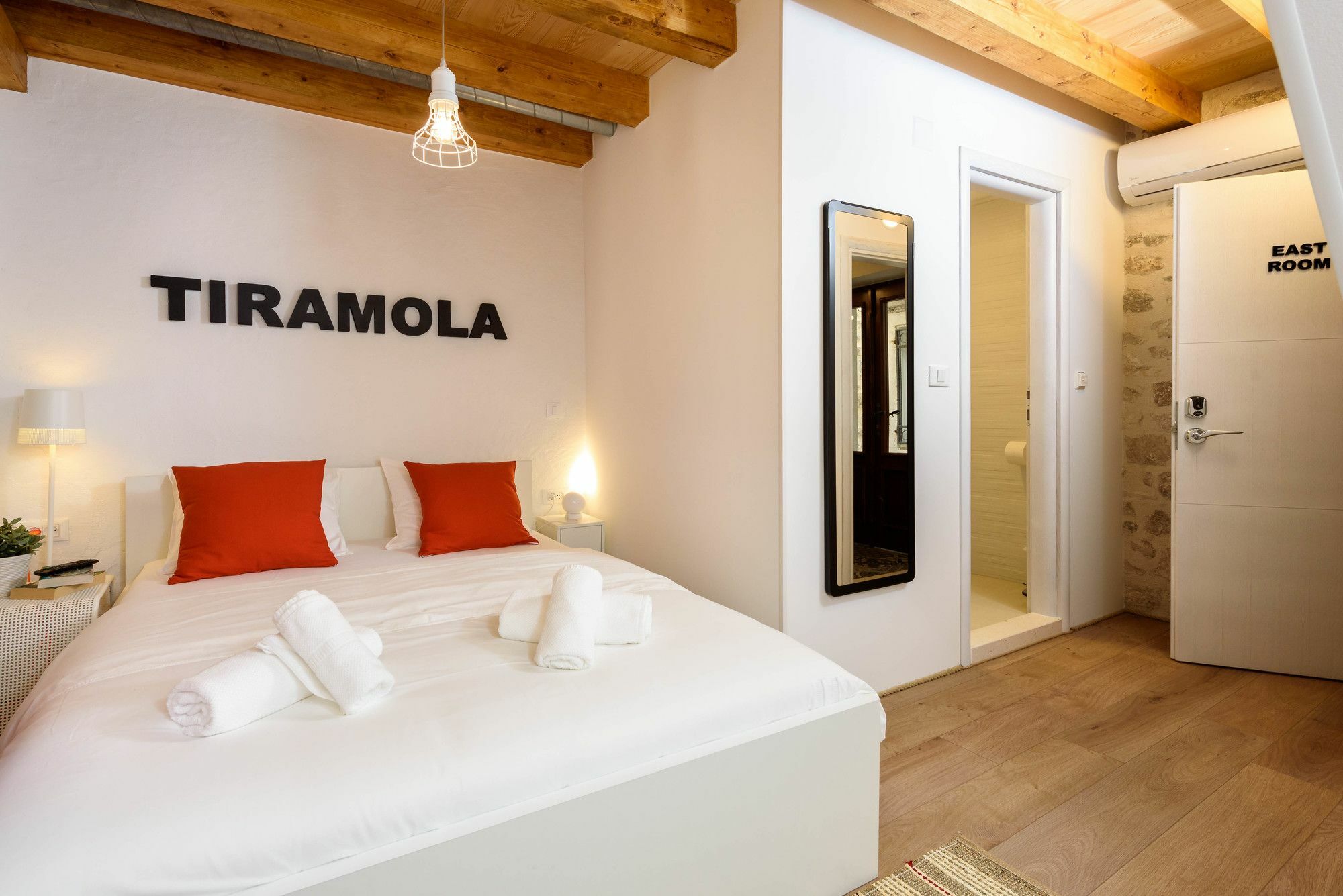 Apartments & Rooms Tiramola - Old Town Trogir Zewnętrze zdjęcie